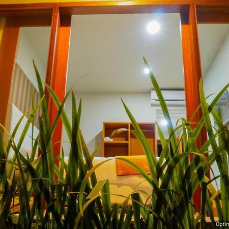 Hastina Hotel Lombok Mataram Kültér fotó
