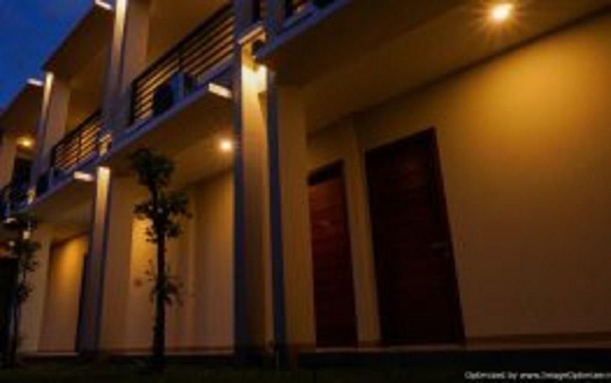 Hastina Hotel Lombok Mataram Kültér fotó